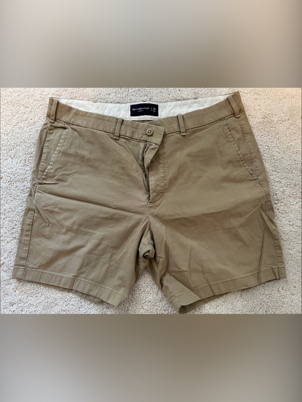 Men's Khaki Casual Shorts - Abercrombie & Fitch | 7” Inseam